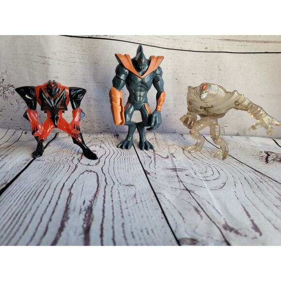 2014 Max Steel Miles Dread Lot 3 McDonalds Happy Meal Toy - Picture 1 of 10